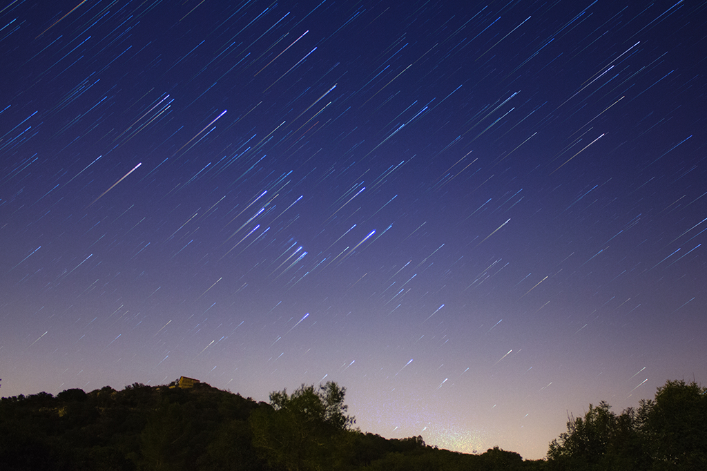 chuva de estrelas cadentes