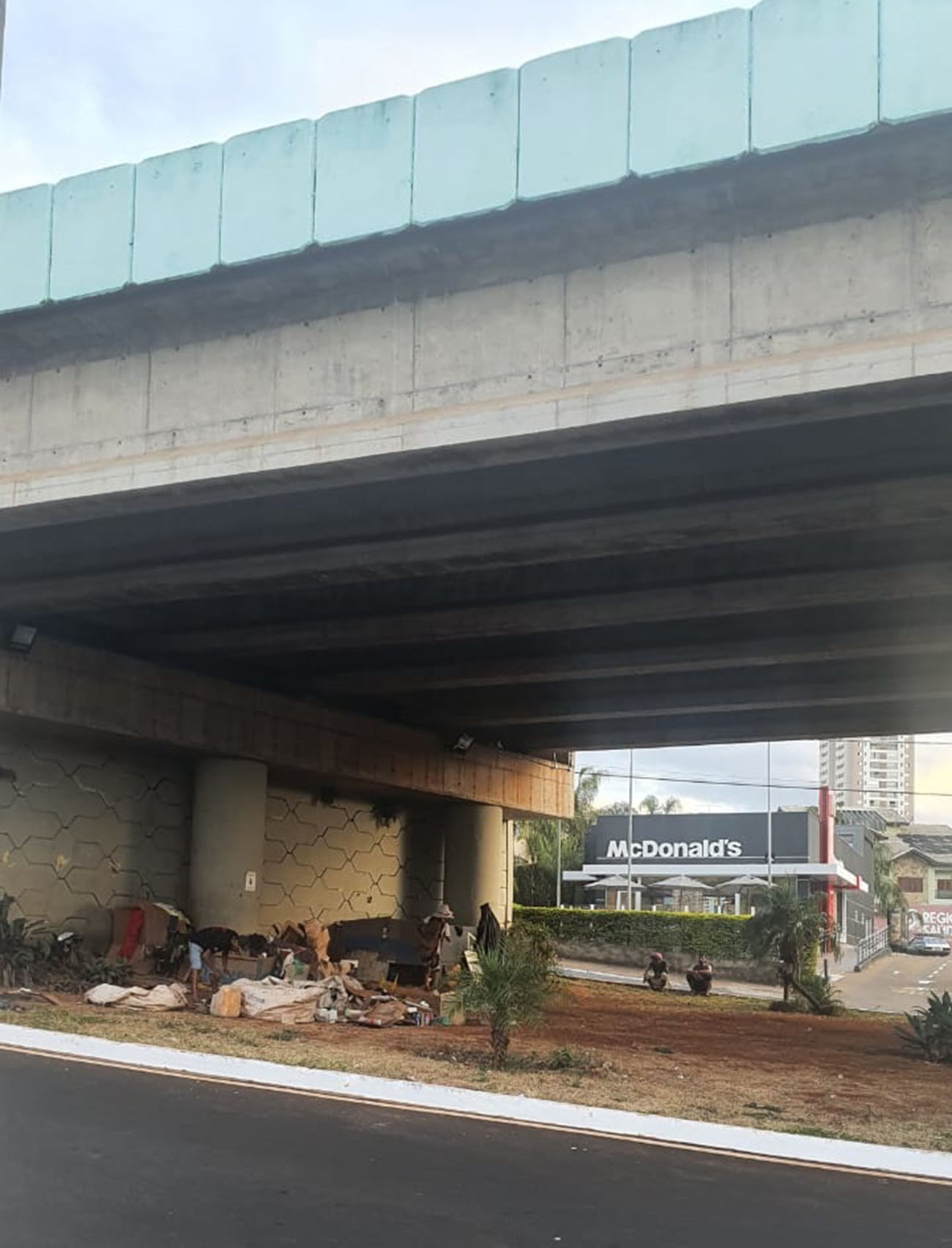 Pequenas “favelas” começam a ser formar em Franca e Prefeitura Municipal não age