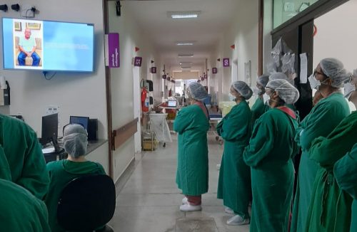 Profissionais da Ala Covid do São Joaquim recebem homenagem de pacientes - Jornal da Franca