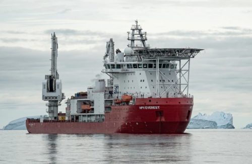 Fogo no gelo: navio tem incêndio quando navegava pelas águas da Antártica - Jornal da Franca