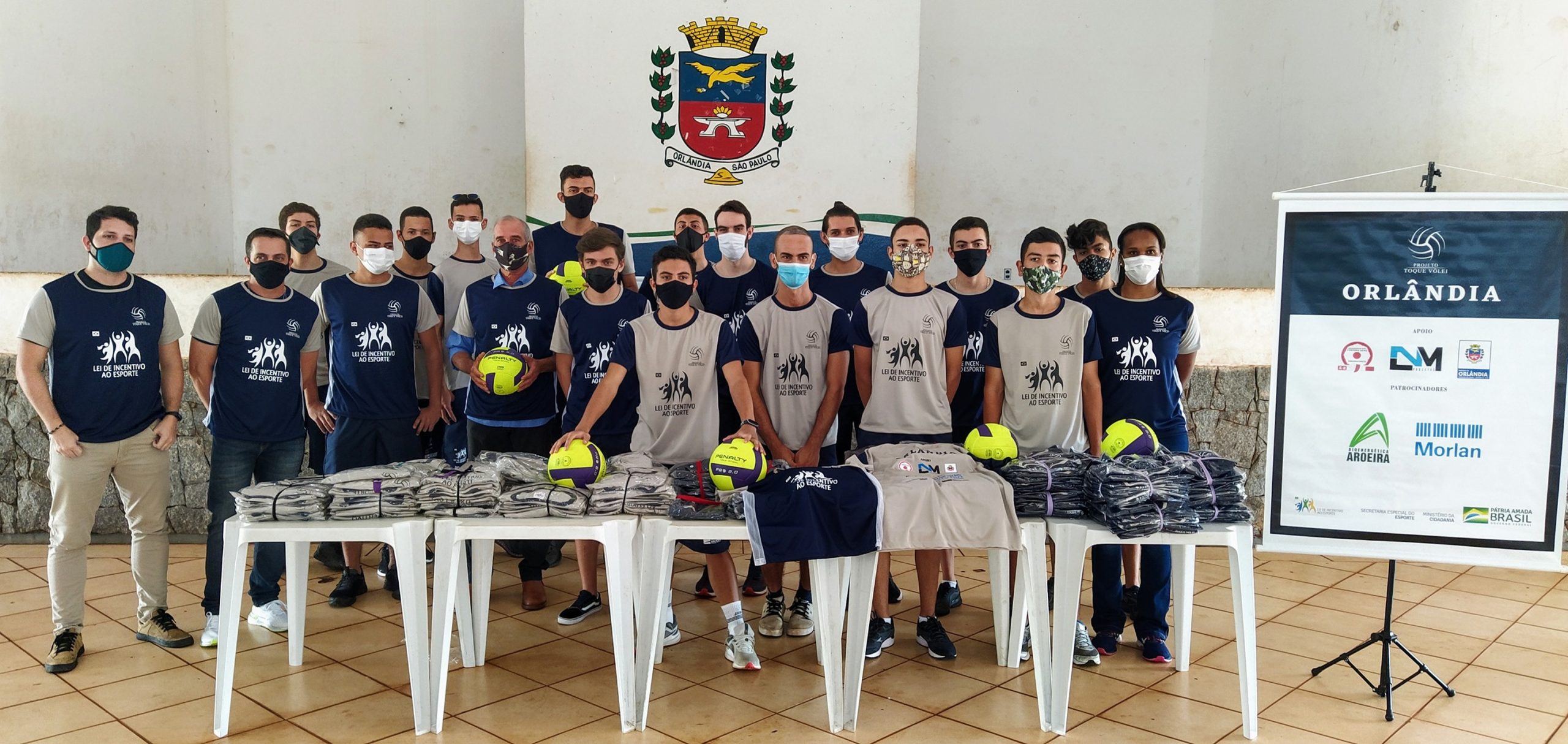 Orlândia lança Projeto “Toque Vôlei” com uma turma de 50 atletas no masculino
