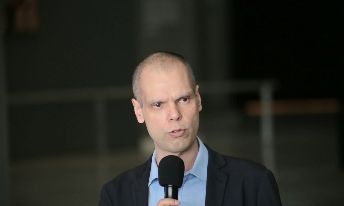 Prefeito de SP, Bruno Covas, tem quadro considerado irreversível, diz boletim médico