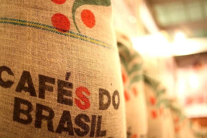 Produtores de café vão realizar doações de alimentos para a população mais carente