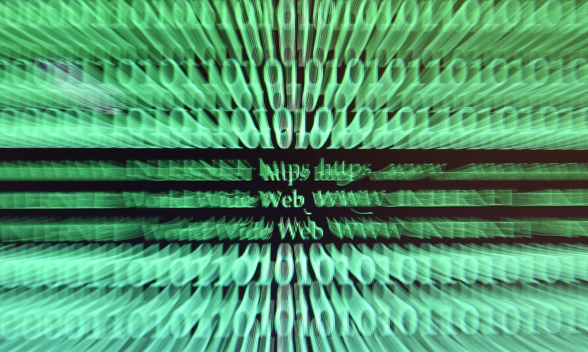 Atenção, malandragem: lei fica mais dura para golpes aplicados através da internet
