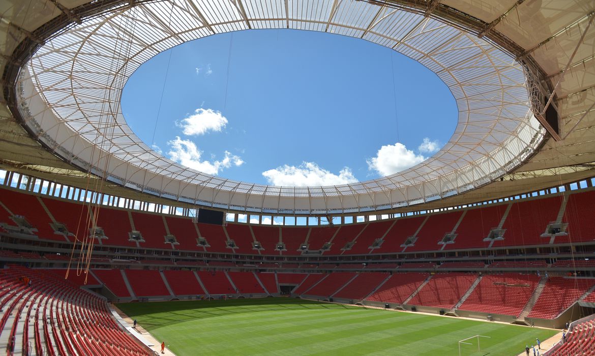 Copa América será no Brasil, diz ministro da Casa Civil, que já anunciou as sedes