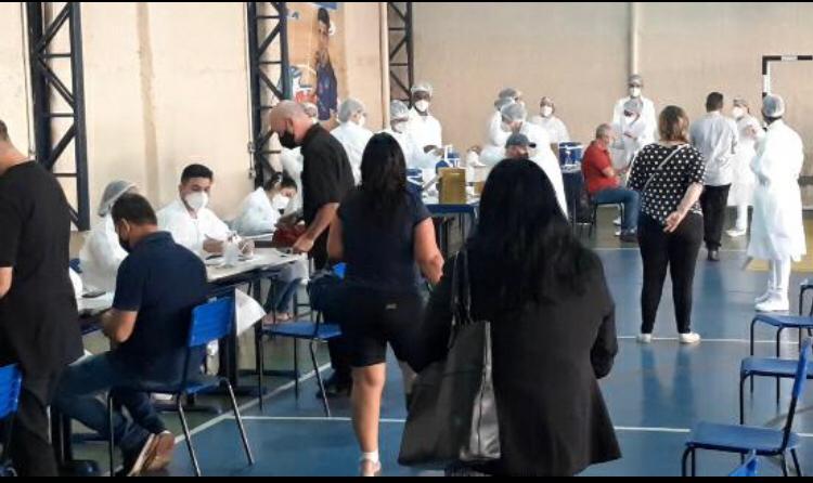Quase 10 mil pessoas vacinadas contra Covid-19 no mutirão da Prefeitura de Franca