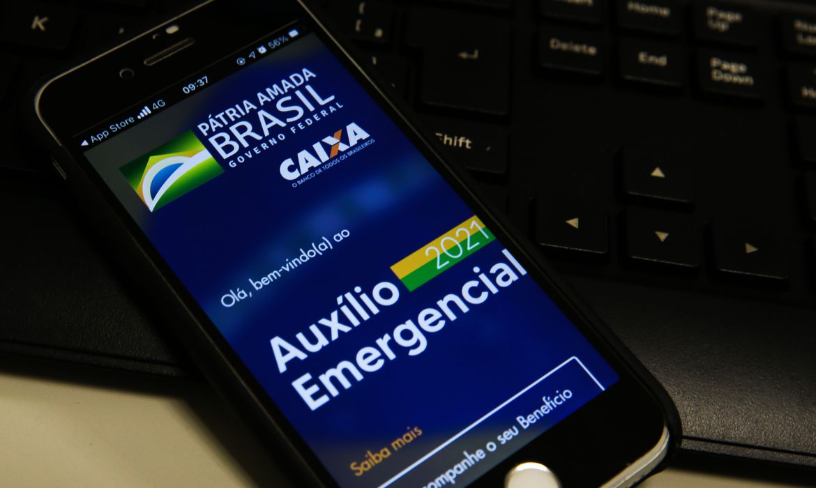 Caixa Federal paga neste domingo a terceira parcela do auxílio aos trabalhadores