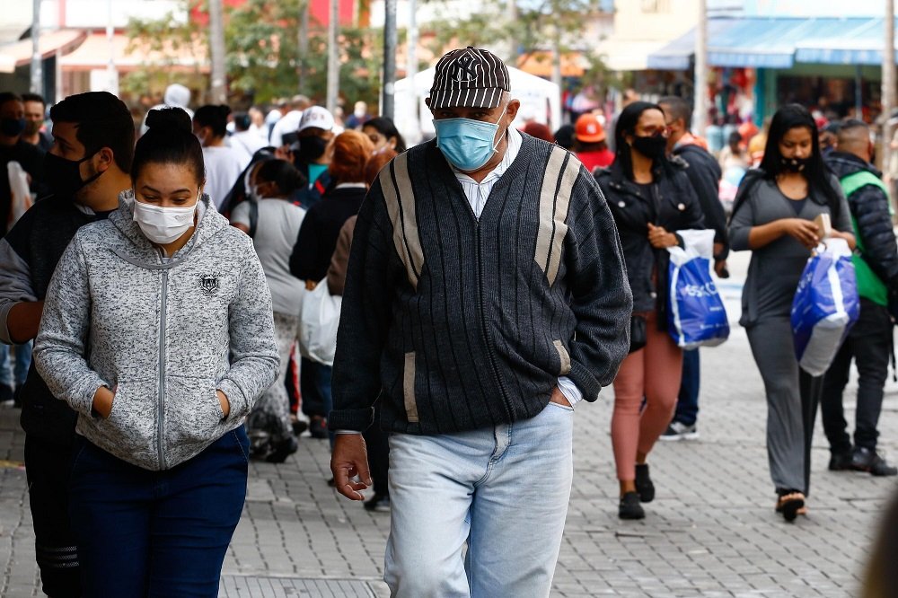 Fiocruz alerta para aumento no número de casos e mortes por Covid-19 no inverno