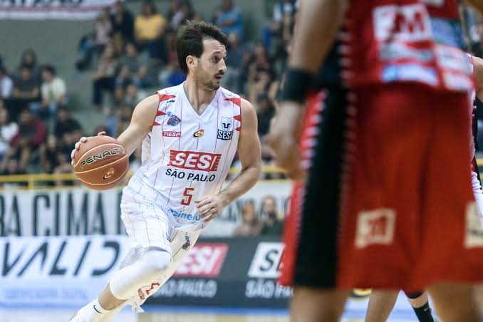 Após três anos e cinco títulos, capitão Elinho anuncia saída do Sesi Franca Basquete