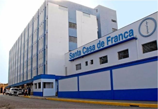 Santa Casa de Franca tem vagas abertas nas áreas de enfermagem e fisioterapia do AME