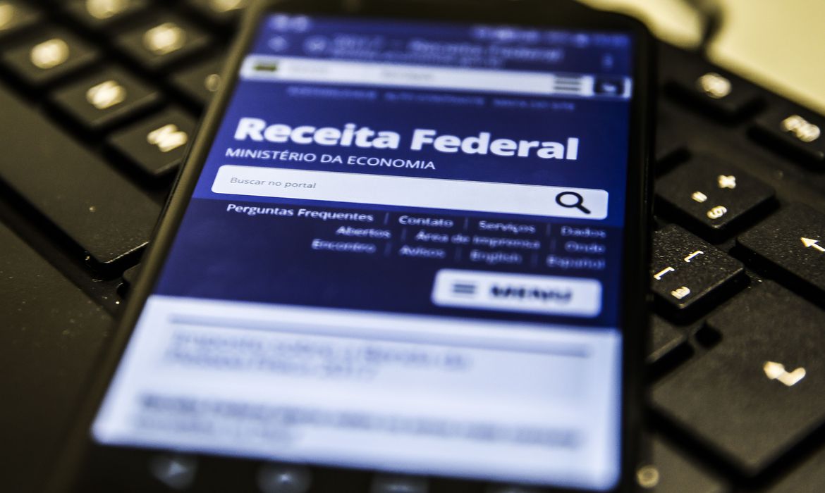 Imposto de Renda 2025: hoje é o último dia para declaração; veja como evitar multas