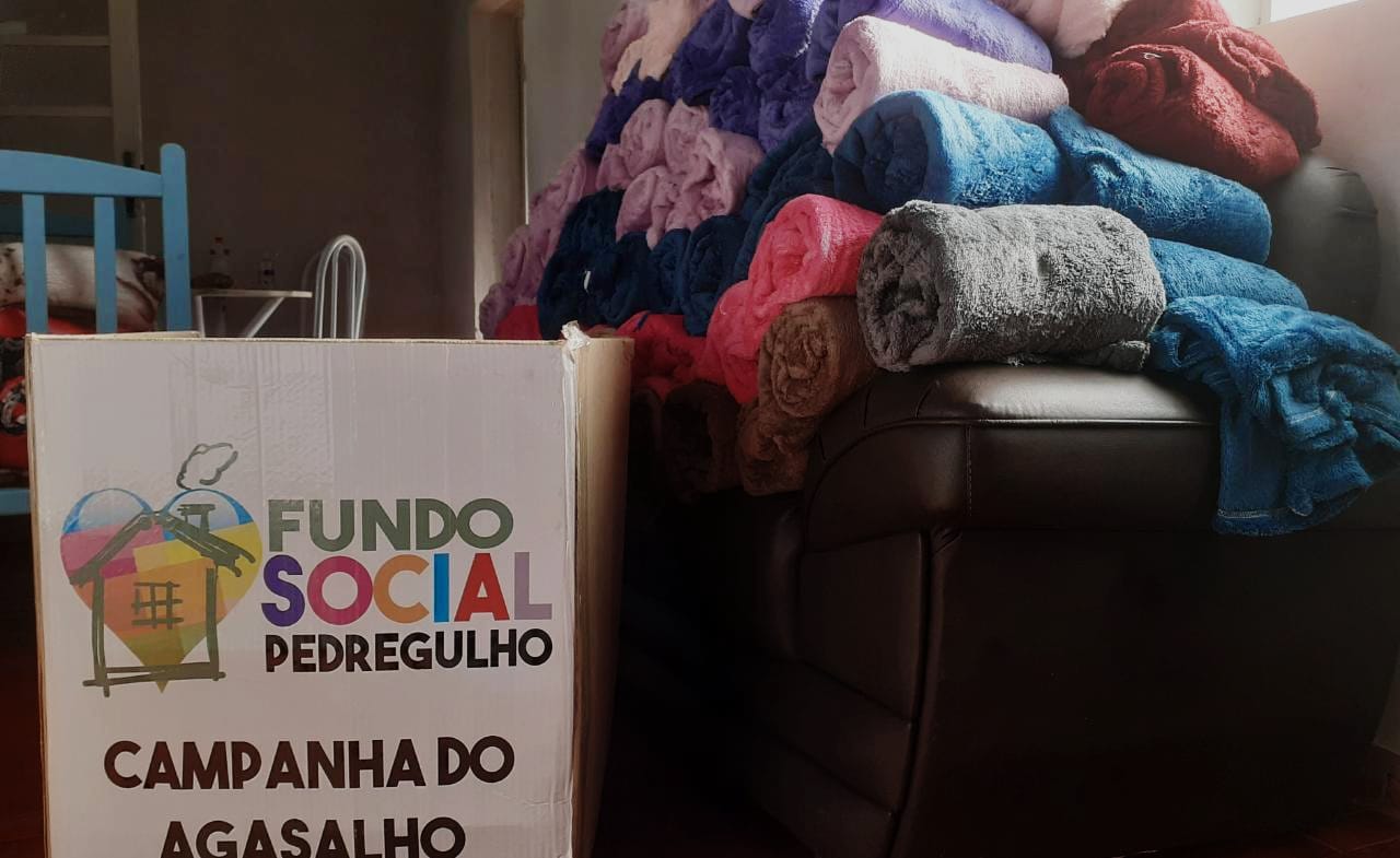 Fundo Social de Pedregulho auxilia mais de 400 famílias em Campanha do Agasalho