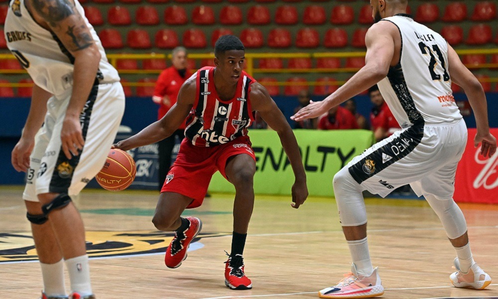 Ala Georginho se despede do São Paulo e pode ser anunciado pelo Sesi Franca hoje