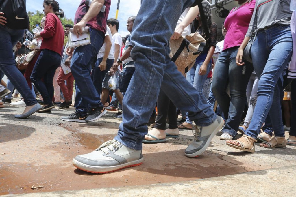 Jovens “nem-nem” (que não trabalham e nem estudam) chegam a 16% durante pandemia