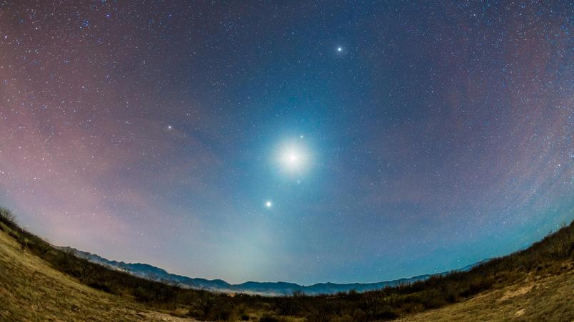 Espaçonave passa por Vênus, faz uma “selfie” e encanta astrônomos de todo o mundo