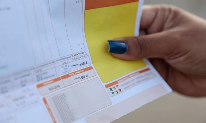 Contas de energia vão ficar ainda mais caras este mês. Entenda o porquê do reajuste