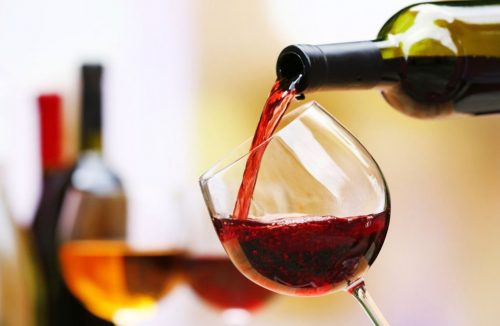 Aprenda 4 simpatias com vinho para sua vida amorosa alavancar! - Jornal da Franca