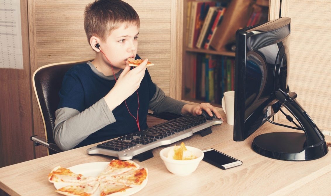 Governo promete investir R$ 90 milhões para combater a obesidade infantil no Brasil
