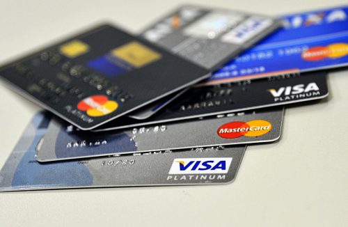 Saiba o que fazer se o banco aumentar o limite do cartão de crédito sem autorização - Jornal da Franca