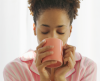 Veja por que você deveria parar de beber café logo depois de acordar! - Jornal da Franca