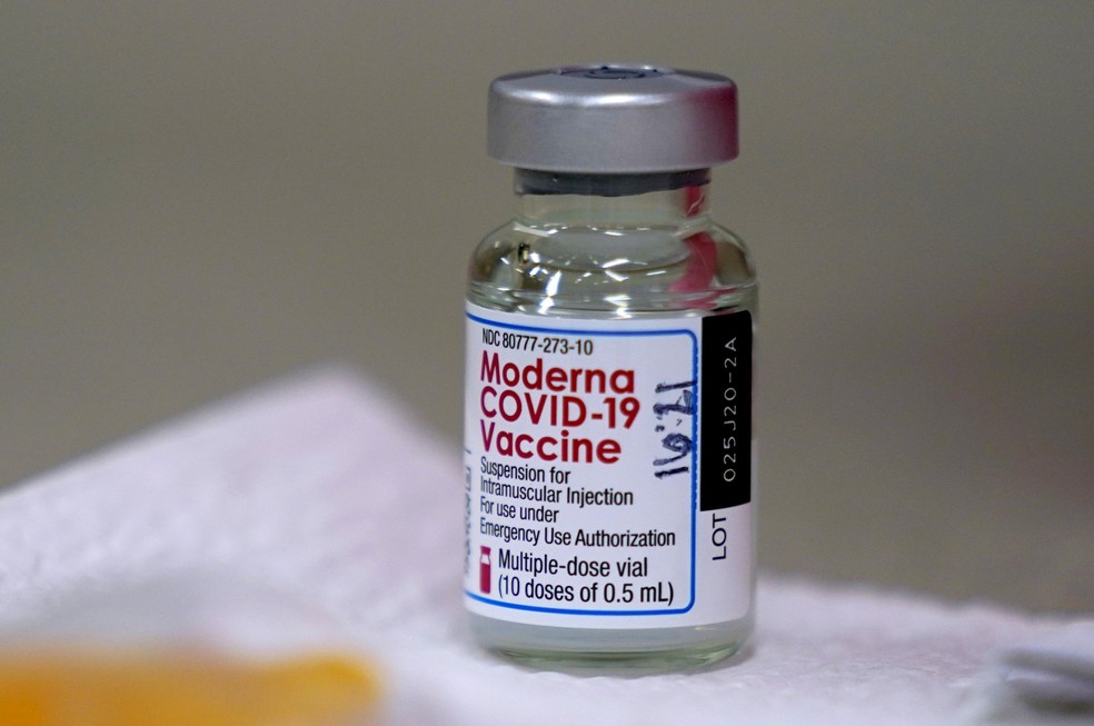 Vacina da Moderna tem maior eficácia contra Delta do que a da Pfizer, diz estudo