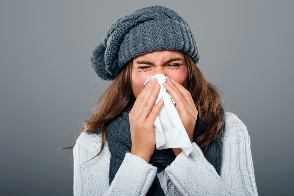 Variante Delta do coronavírus tem sintoma de gripe e resfriado; saiba o que observar