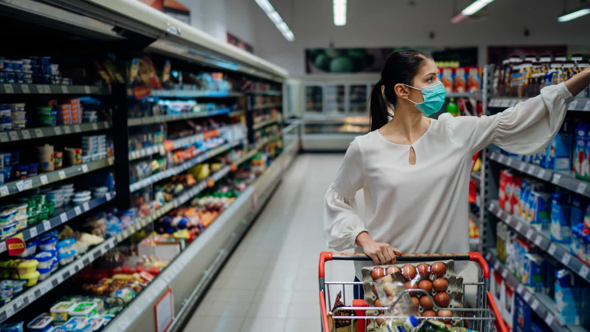 Inflação disfarçada faz produtos diminuírem de tamanho sem queda no preço