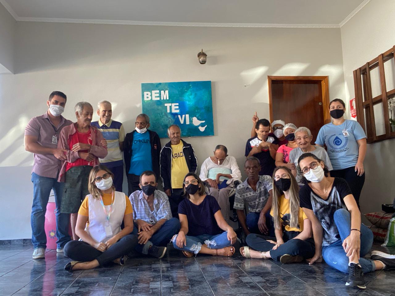 Pacientes-moradores do Allan Kardec deixam hospital para morar em ‘casas de verdade’