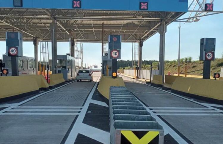 Praças de pedágio vão começar a multar por excesso de velocidade. Limite é 40 km/h