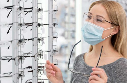 Máscara x óculos: veja truque de médico para evitar que as lentes embacem! - Jornal da Franca