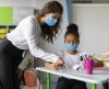 Retorno às aulas marca respeito de alunos às regras de distância e uso de máscara - Jornal da Franca