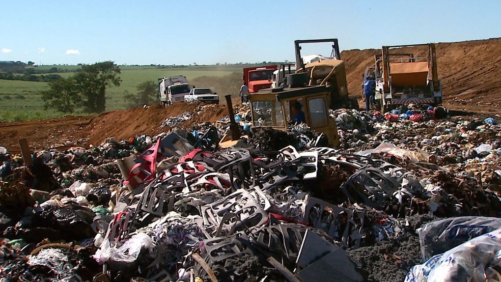 Calçadistas de Franca não podem descartar resíduos em aterro por documento vencido