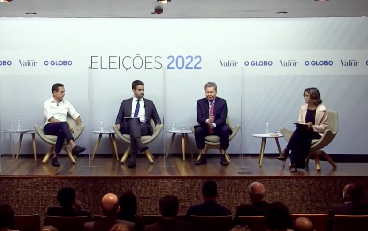 PSDB define o candidato à Presidência neste domingo (21), com disputa acirrada