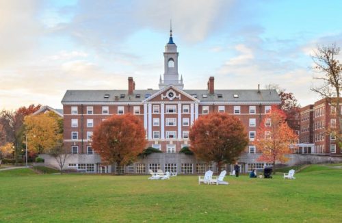 Fundação oferece bolsas de 100% para universidades Harvard, Columbia e MIT - Jornal da Franca