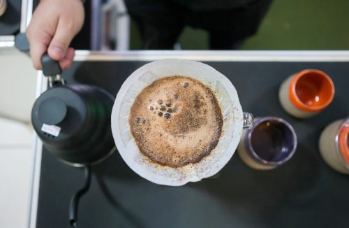 Café coado com filtro de papel pode reduzir em 15% o risco de morte prematura - Jornal da Franca