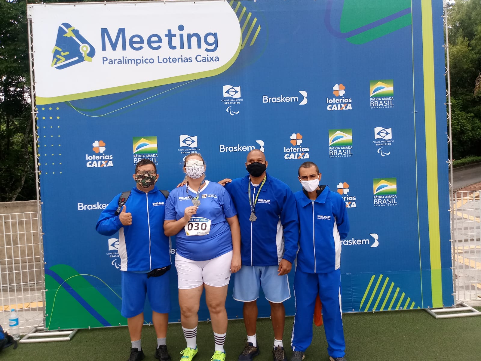 Jovens atletas francanos conquistam medalha em SP em Atletismo e Natação ACD