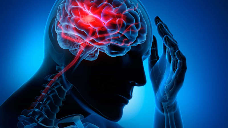 Cardiologista ensina como saber se você está tendo um AVC