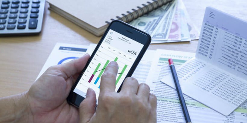 Digitalização bancária trazida pela pandemia veio para ficar e agências são fechadas