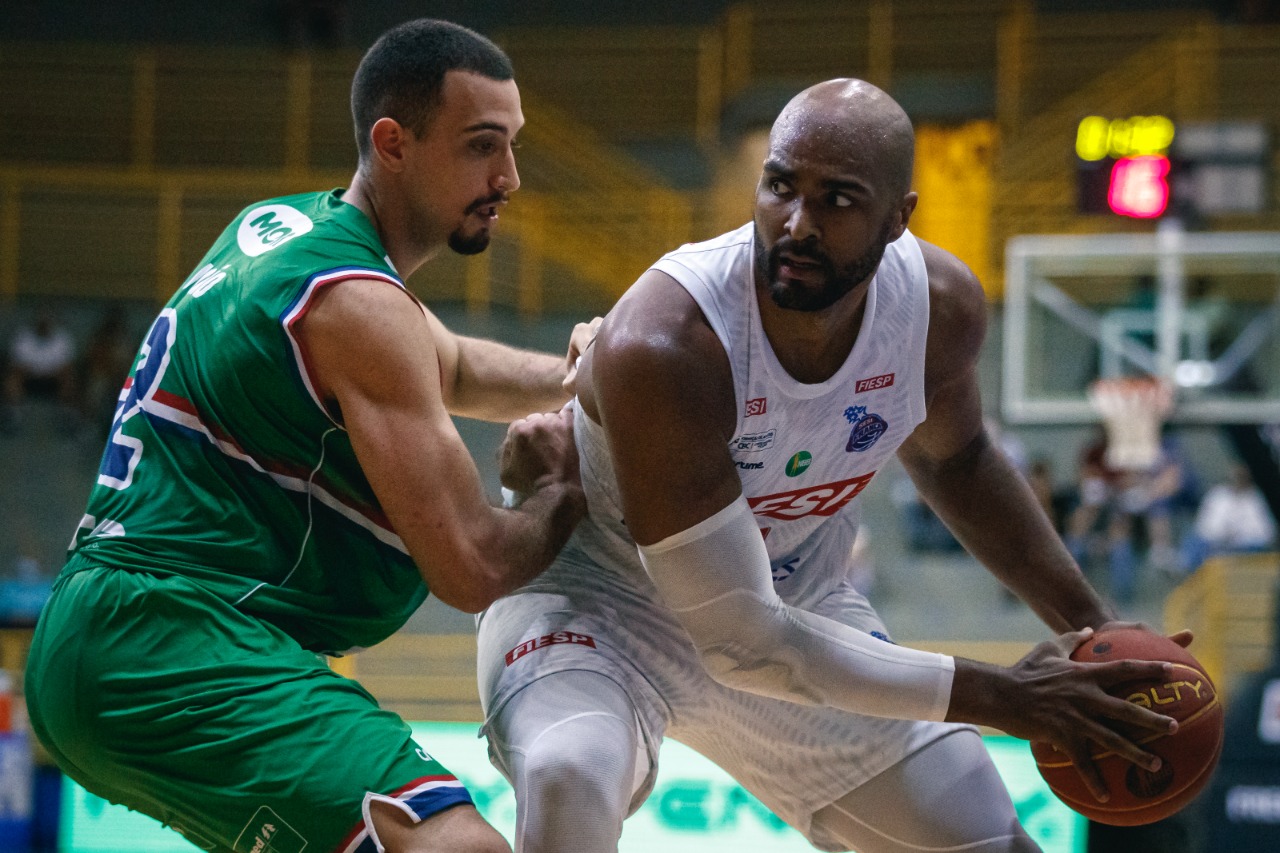 Jogo entre Flamengo e Sesi Franca expõe grande rivalidade do basquete nacional