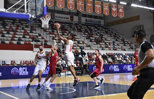 Oscilante no NBB, São Paulo estreia com vitória na Champions League Américas