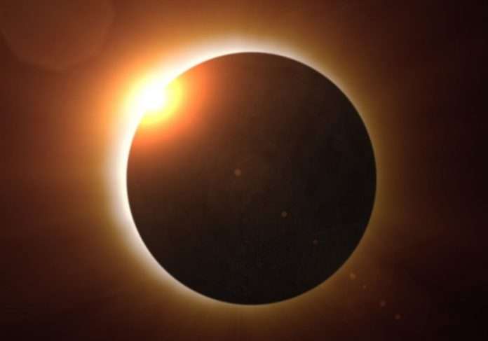 Vídeo da NASA mostra o último eclipse solar do ano. Assista aos últimos minutos