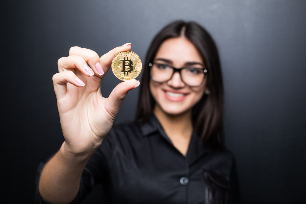 Criptomoedas no Brasil: número de investidores dobra entre 2020 e 2021, diz estudo