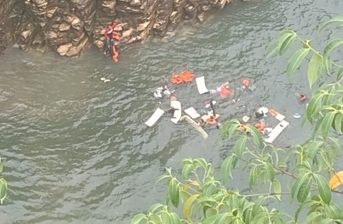 Tragédia em Furnas: Corpo de Bombeiros confirma 7 mortes e 4 pessoas desaparecidas - Jornal da Franca