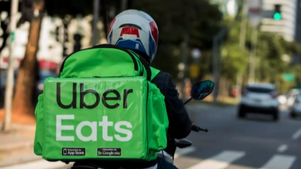 Uber Eats vai deixar de fazer entregas de restaurantes a partir de 8 de março