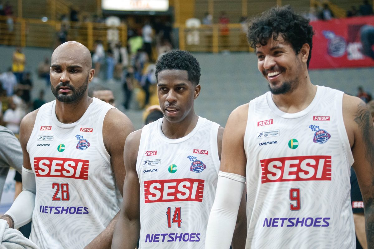 Seleção de basquete tem maioria de atletas jogando no Brasil; Sesi Franca predomina