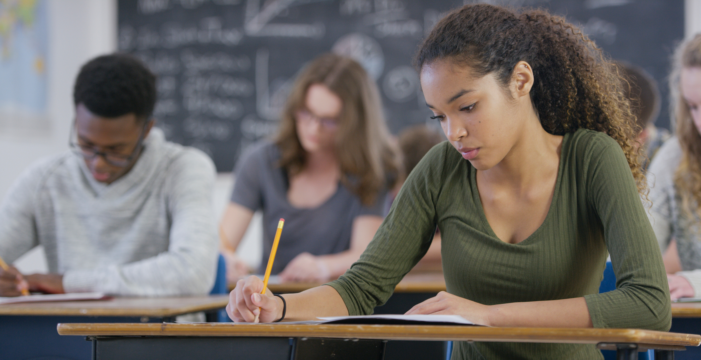 Cursinhos Populares: mesmo após início das aulas, programa ainda oferece vagas