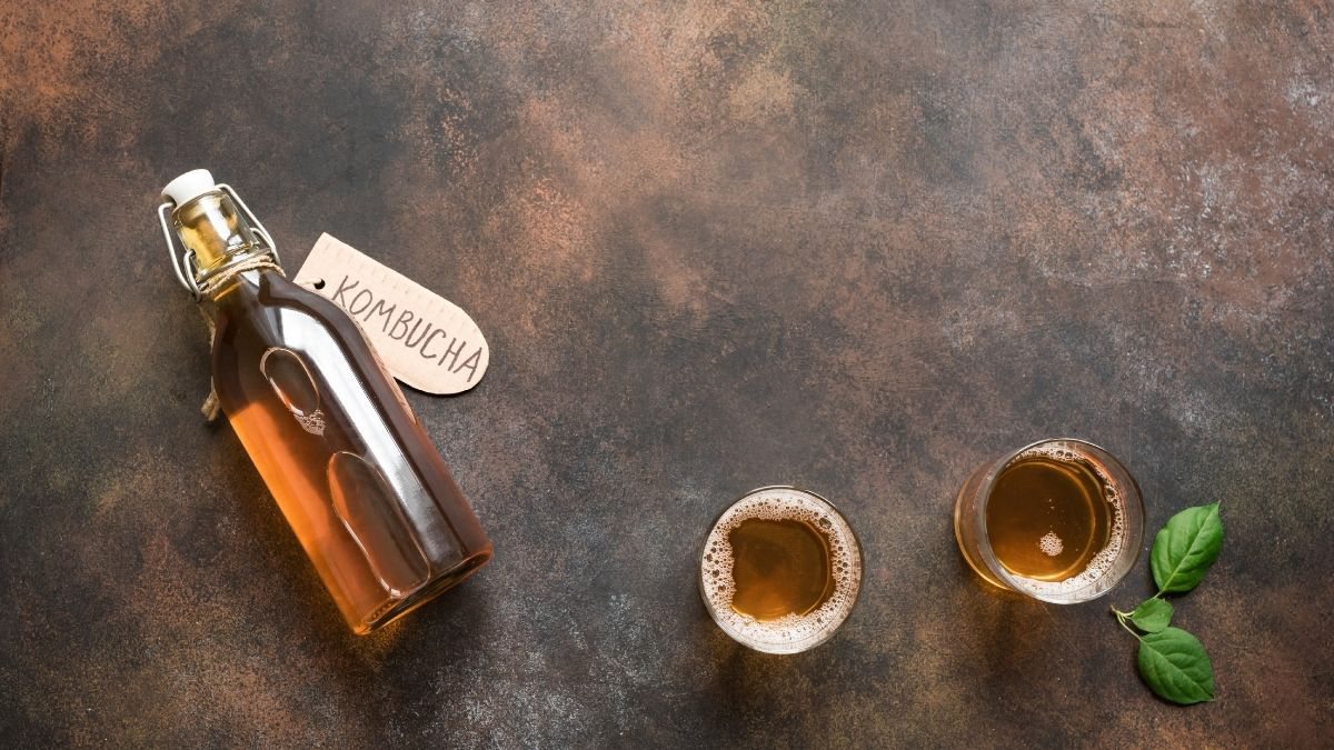 Conheça os benefícios do kombucha, bebida fermentada feita com chá