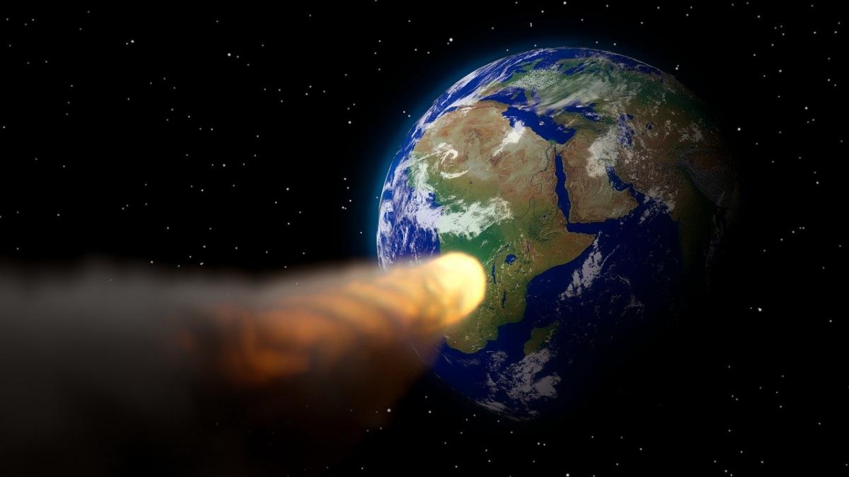 Alerta sobre asteroide gigante que passará perto da Terra nesta terça (22); confira