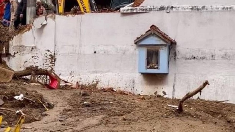 Imagem de Nossa Senhora intacta após deslizamento vira símbolo de fé em Petrópolis