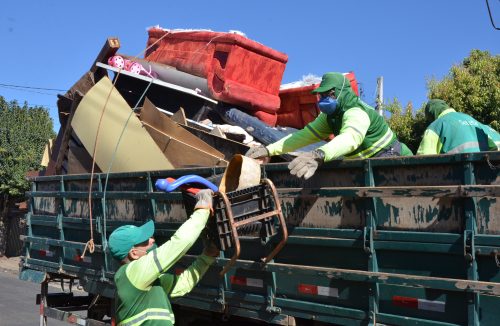 Em Franca, Arrastão da Limpeza já recolheu mais de 100 toneladas de entulhos - Jornal da Franca